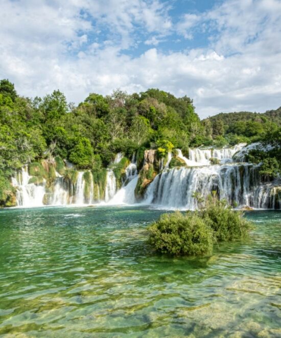 Shijoni Pranveren e Tre Shteteve - Parku Kombetar KRKA